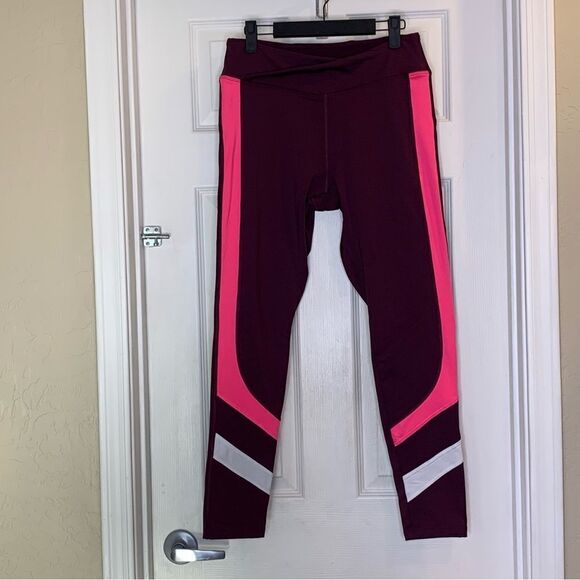 PINK Victoria's Secret Pants - PINK Victoria’s Secret Inner Fleece Lined Leggings Size Large